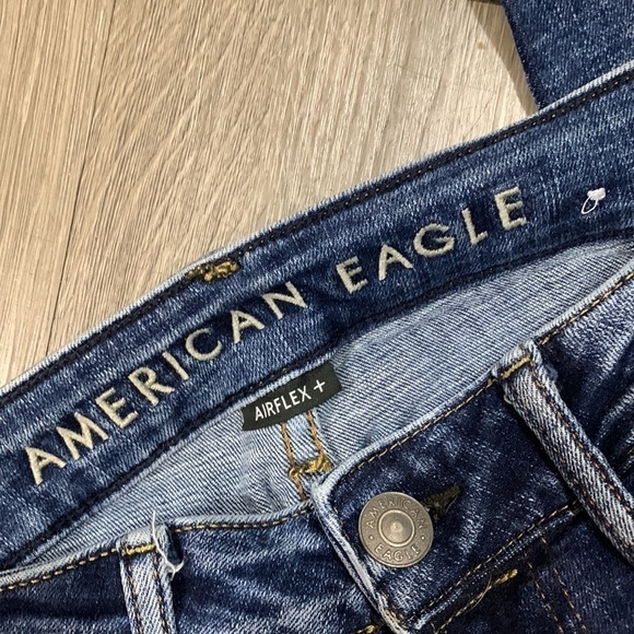 American Eagle Slim Straight Airflex+ Medium Wash Jeans size 30x32 - Picture 7 of 10